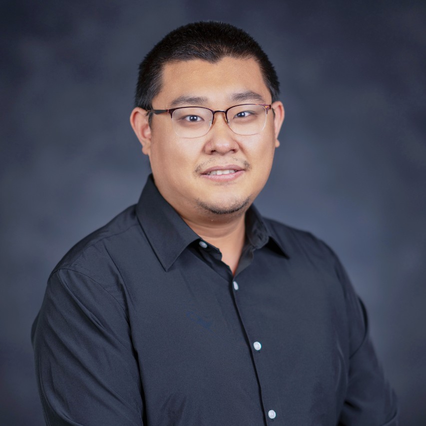 Portrait of Xingguo Wang